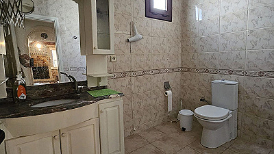 Kumbahçe Satılık Tarihi Taş Ev | 100 Yıllık, Avlulu, Sarnıçlı