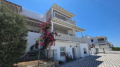 Yalıkavak Satılık Triplex Villa