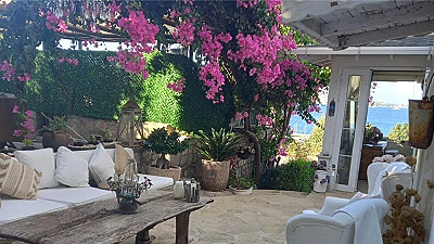 Yalıkavak Marina Yakınında Kapanmaz Deniz Manzaralı 4+2 Satılık Ev