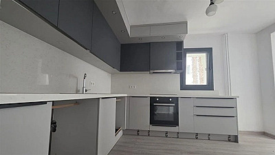 Bodrum Marina'ya 100 m Yenilenmiş 3+1 Triplex Villa | Site İçi